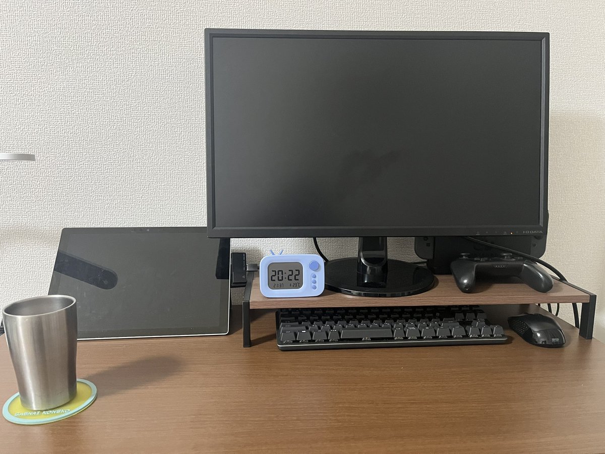 マントマン tweet media