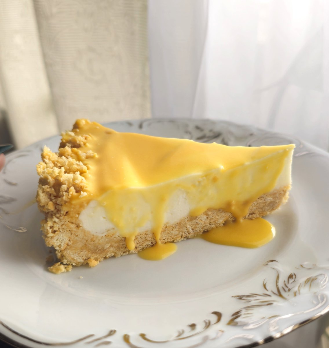 Yor Latte V GEN Comm Open tweet media