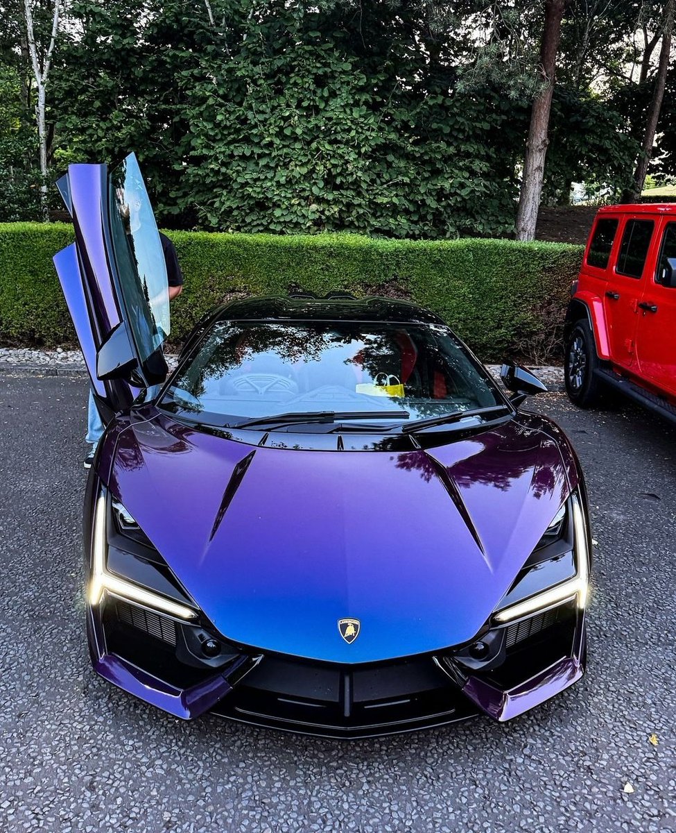 𝑫𝒂𝒊𝒍𝒚𝑳𝒂𝒎𝒃𝒐𝒓𝒈𝒉𝒊𝒏𝒊🐃™ tweet media