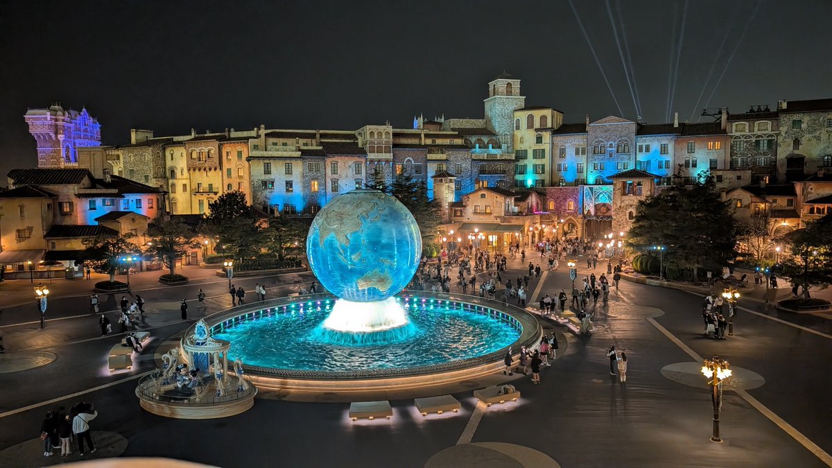 えれな tweet media