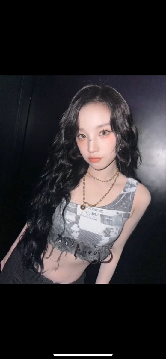 萝莉岛《海角社区》 tweet media