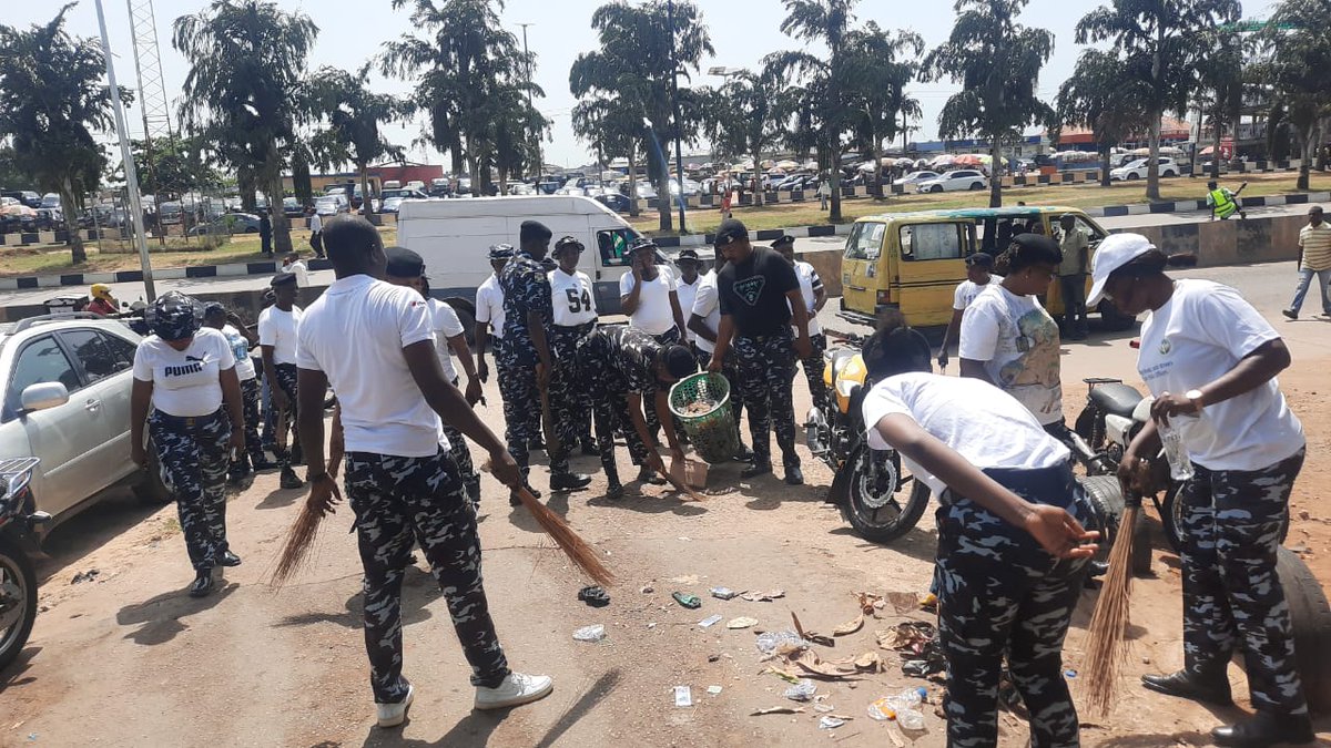 Airport Police Command, Lagos tweet media
