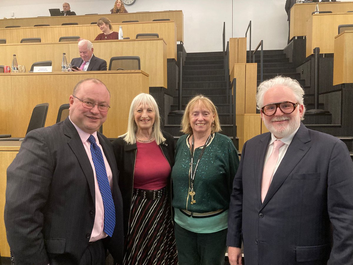 paulswaddle's tweet photo. As nominations open for this year's local elections in Westminster, I want to thank three Councillors who will not be restanding for their service. Cllrs Hyams (St James's Ward), Wilkinson (Pimlico North Ward) and Hayes (Vincent Square Ward) will all be missed by the Conservative Group at Westminster. Between them, they have decades of public service. They will be missed, but I wish them all the best for the future.