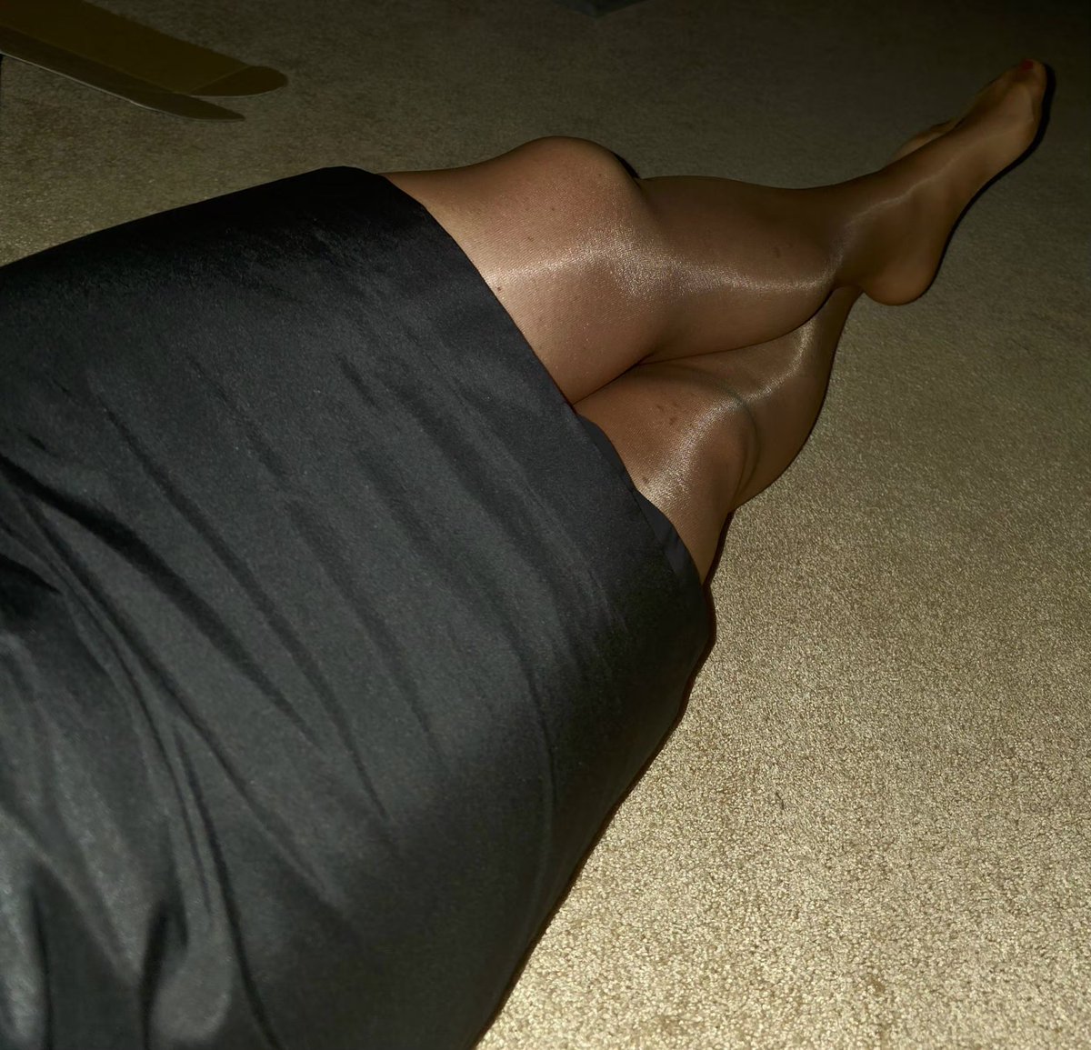 shiny with 2 tweet media