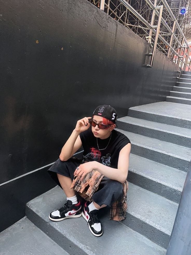 sv1levg | EN7 tweet media