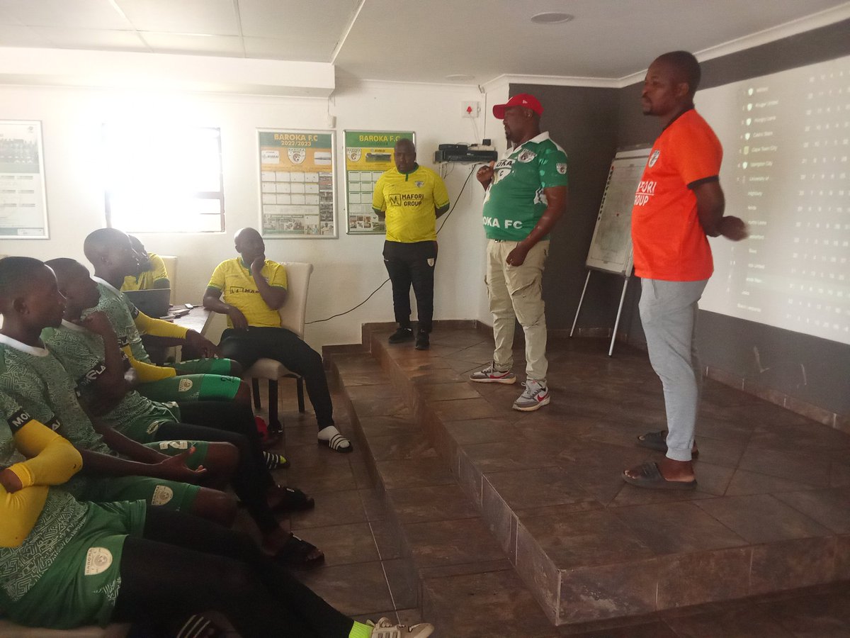 Baroka_FC's tweet image. A big thank you to our amazing supporters for visiting the team today and lifting the spirits! 💚

Your encouragement means everything as we push through the remaining games. We fight on together — for you and with you.

Let’s finish strong! ⚽🔥 #TogetherWeStand