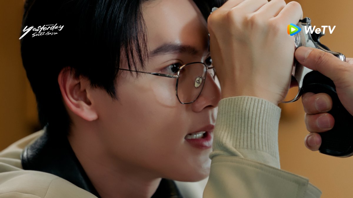 WeTVThailand's tweet image. กับลูกแท้ๆยังทำแบบนี้ได้ลงคอ

#YesterdayEP9
YESTERDAY RED WINE