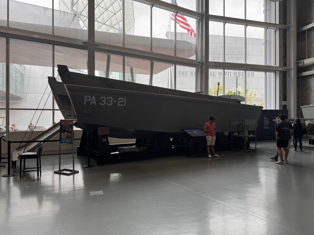 martin is alive tweet media