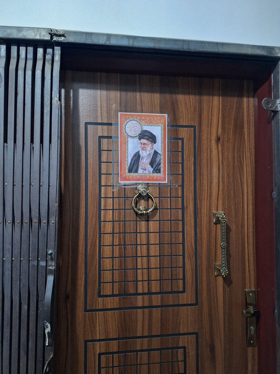 خانم_زاده tweet media