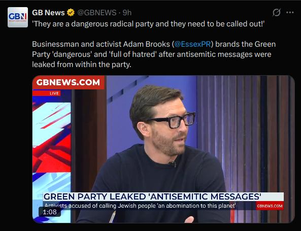 jdpoc's tweet image. So @GBNEWS' @EssexPR is worried about #Antisemitism in Politics.

He should talk to his 'bestie' #Farage, who has a long, well documented history of #Antisemitism, including 'Gas The Jews'.

But that would mean him applying the same standards to his mates as his enemies ...