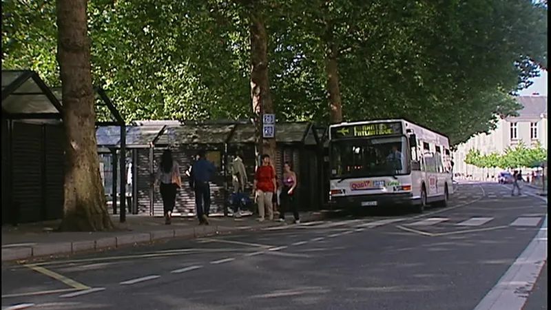 -- .- ... .-.- tweet media