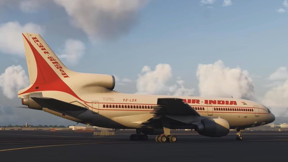 PlaneCrazy tweet media