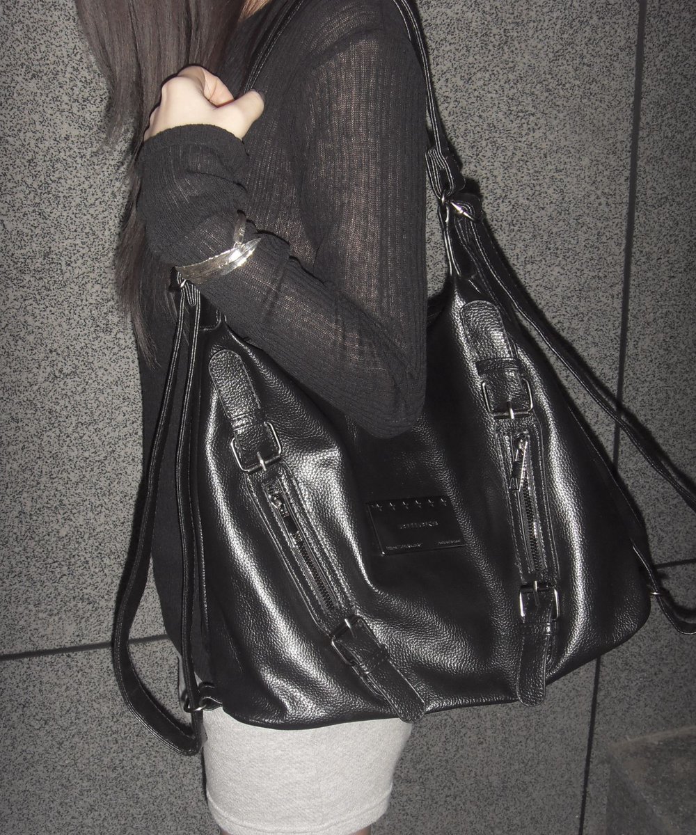 칙스 CHICKS tweet media