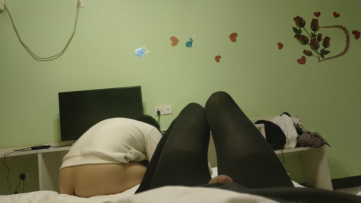 亭台下的楠长史 tweet media