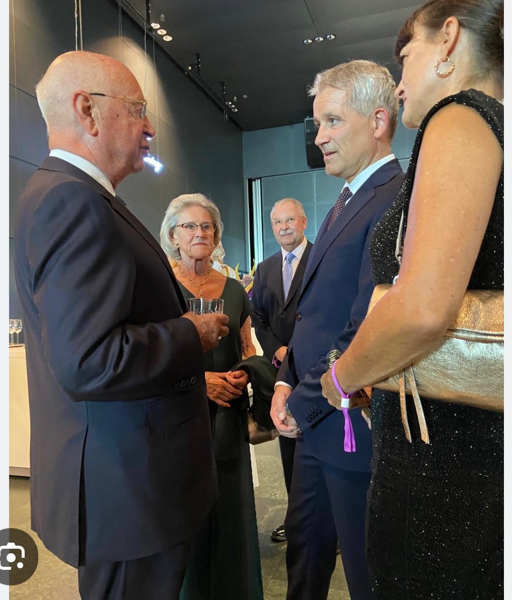 Daniel Robian tweet media