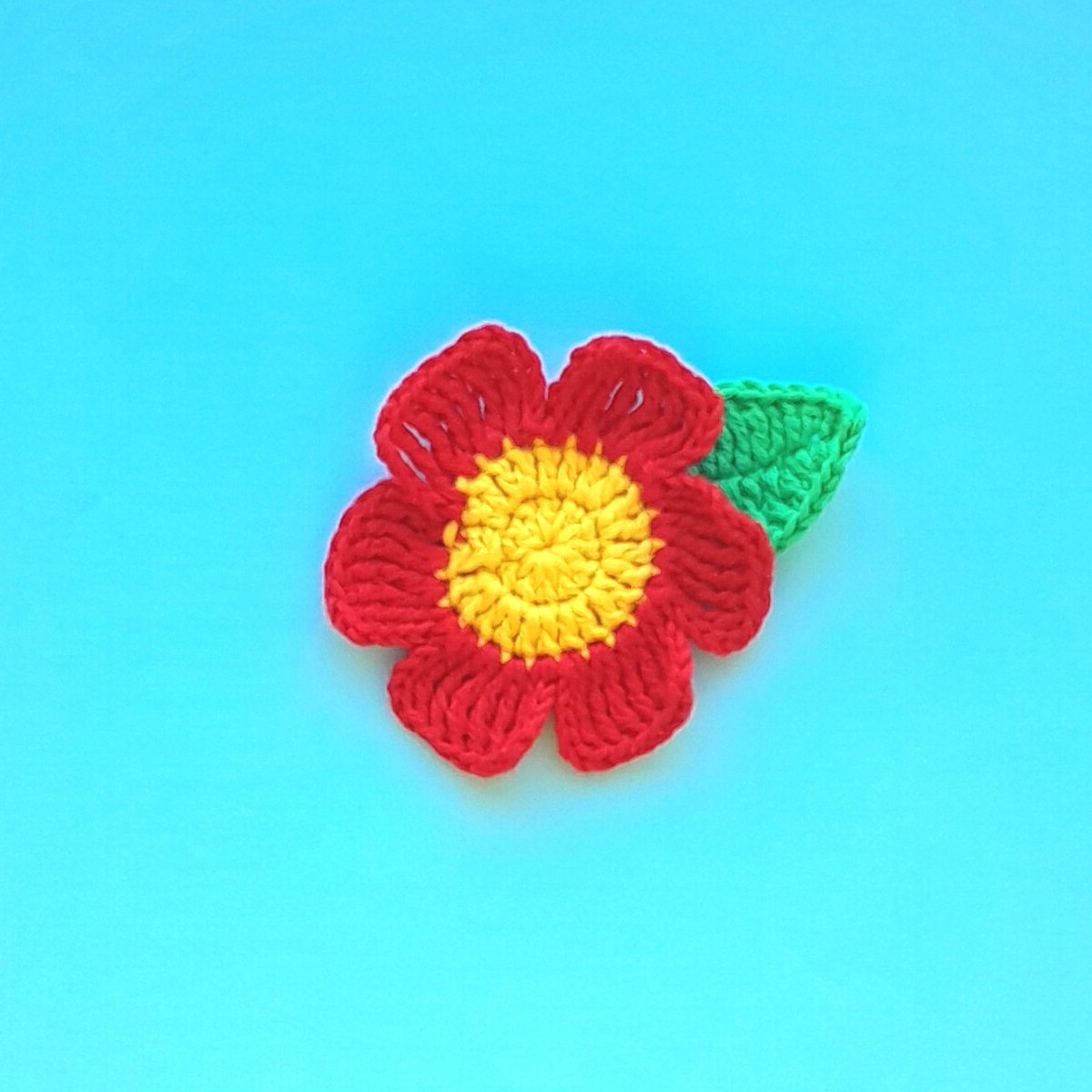 Free Crochet Flower Step by Step Tutorial, Crochet Flower Free Pattern       
taty-crochet.blogspot.com/2026/02/croche…

#crochet #crochetpattern #CrochetPatterns #crocheter #crocheting #crochetfreepattern #crochetfreetutorial #freepattern #freepatterns #crochetApplique #crochetflower