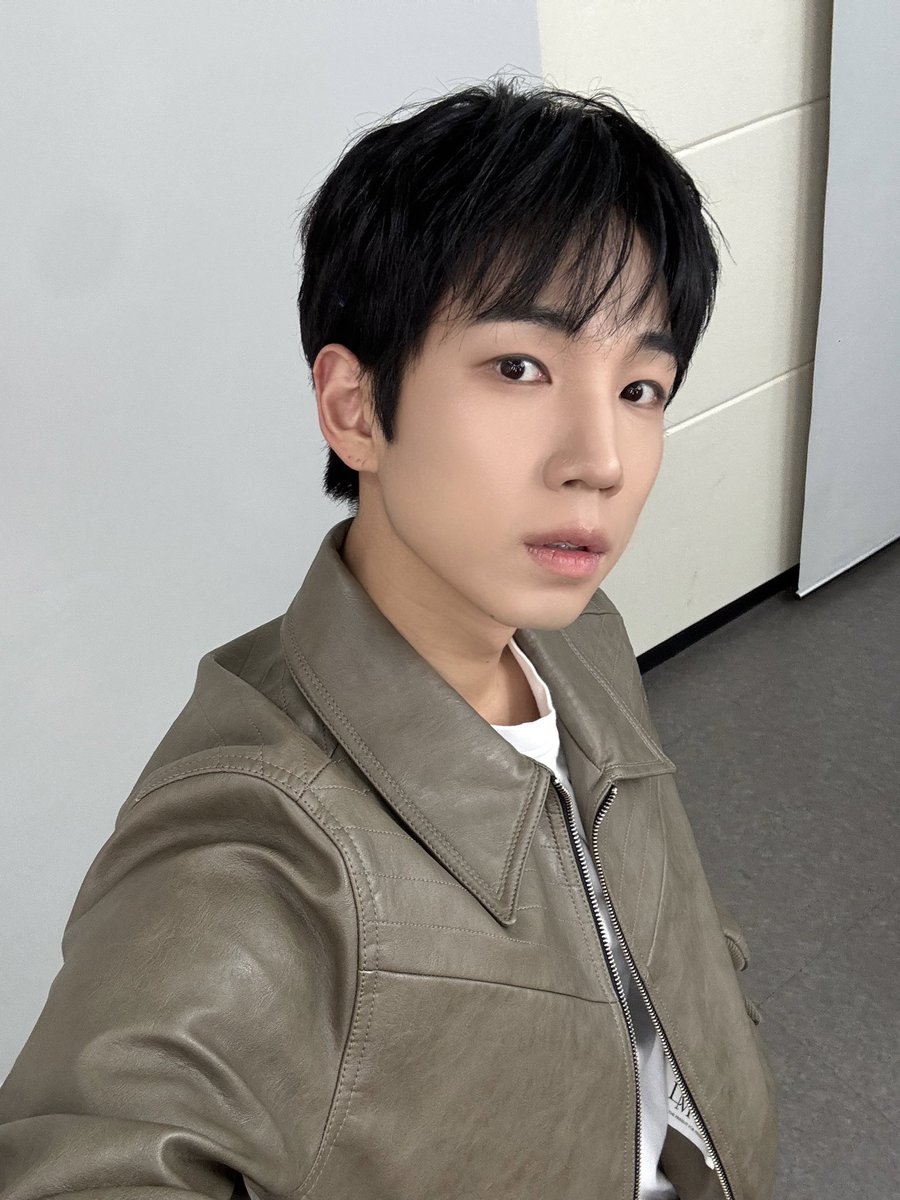VANNER 배너 tweet media