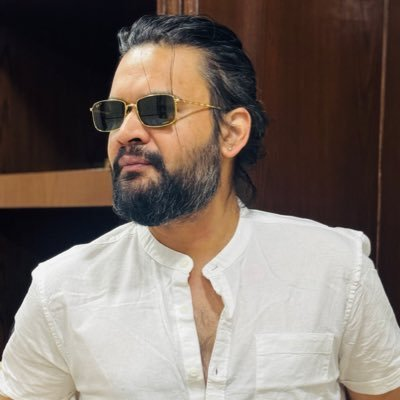 ᴍᴀɴɪᴠᴇʀꜱᴇ tweet media