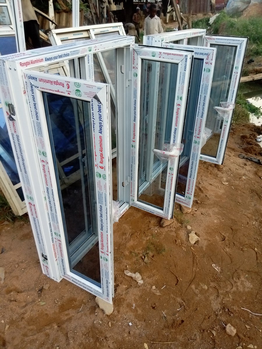 👷🏽👷🏽 Casement window with sliding net and burglar 
🪛🪛🧰 Affordable price 🚚 
3 by 4 
👷🏽👷🏽 Come all come one everyday everytime 🤝 
📍 Zaria tudun wada 🏚️ 
Repost fisabillah please 🙏🏽 
DM me or Whatsapp me 07038898020