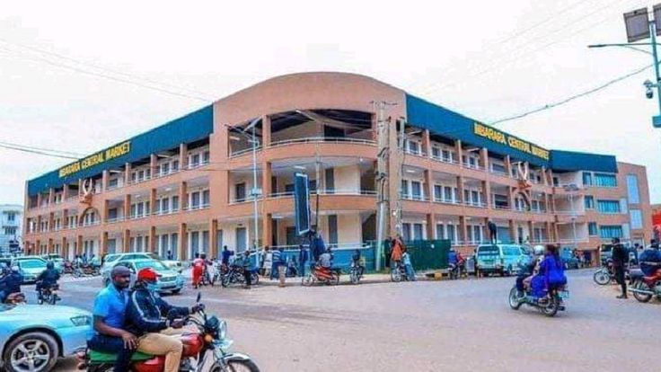 GideonSsekidde's tweet image. Mbarara is taking the crown! Stealing the show from Kampala. What's making Mbarara No. 1?. The city of milk and honey, growth that's no joke.#GoldenPost @UCC_ED @Basheshe_nation #MbararaRising #UgandaVibes