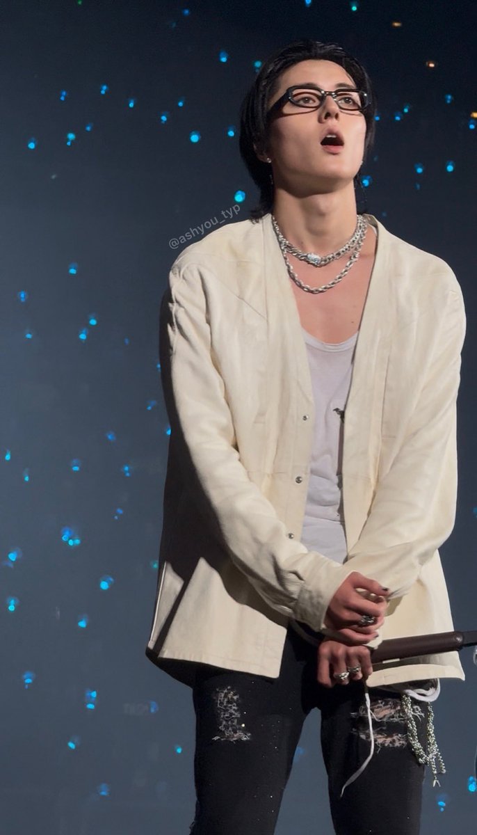 °｡⋆⸜ 에스 유 ༘ ⋆ 🎧 ⋆° { 𝑺𝑳𝑶𝑾 } tweet media