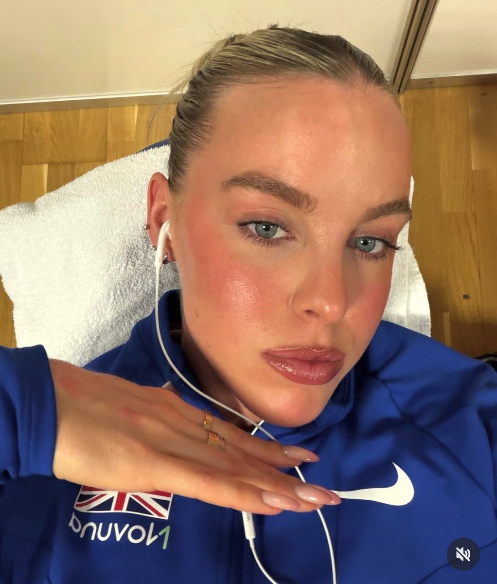 Babe Fan tweet media