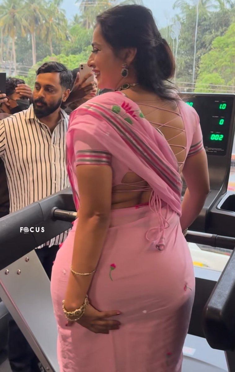 ⃟𝐌𝐨𝐡!𝐭𝐡𝐚⃝🌺 tweet media