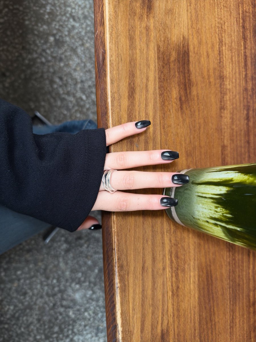 sootranger's tweet image. #광고 

뷰티캠 어플로 필카,디카 느낌 낼 수 있음.. 플래시 키고 찍으면 느낌 나고 예쁘게 나옴 ..다들 써보시라요

디카 없어서 써보고 싶엇는데 폰으로 디카 느낌 낼 수 있어서 넘 좋아요 

취향대로 색감 조정 하면서 찍는걸 추천!! 저는 zv-1 ,GRd 사용 했습니다 ! 

#뷰티캠 #DSLR #필카