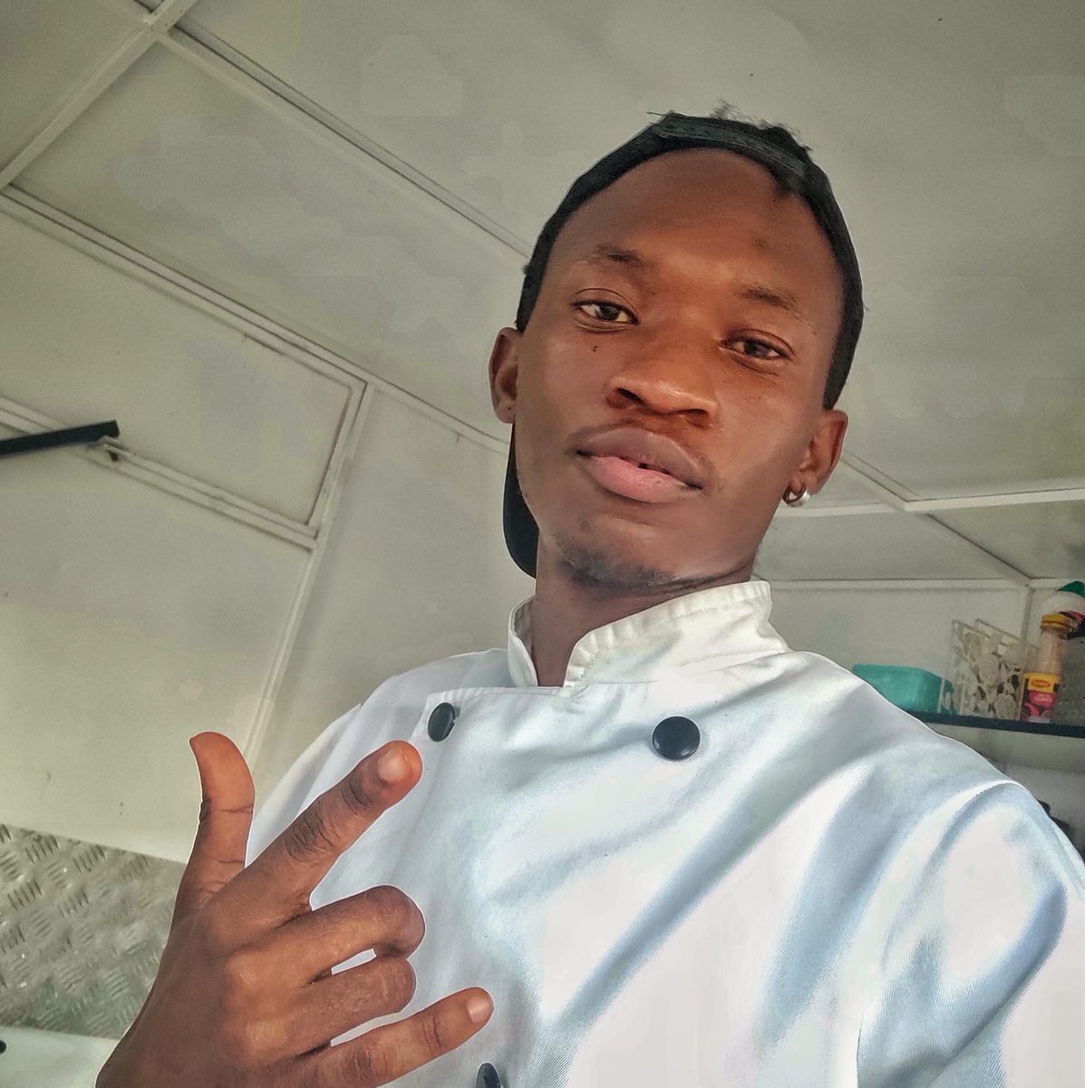 TheLocalSliceBW tweet media