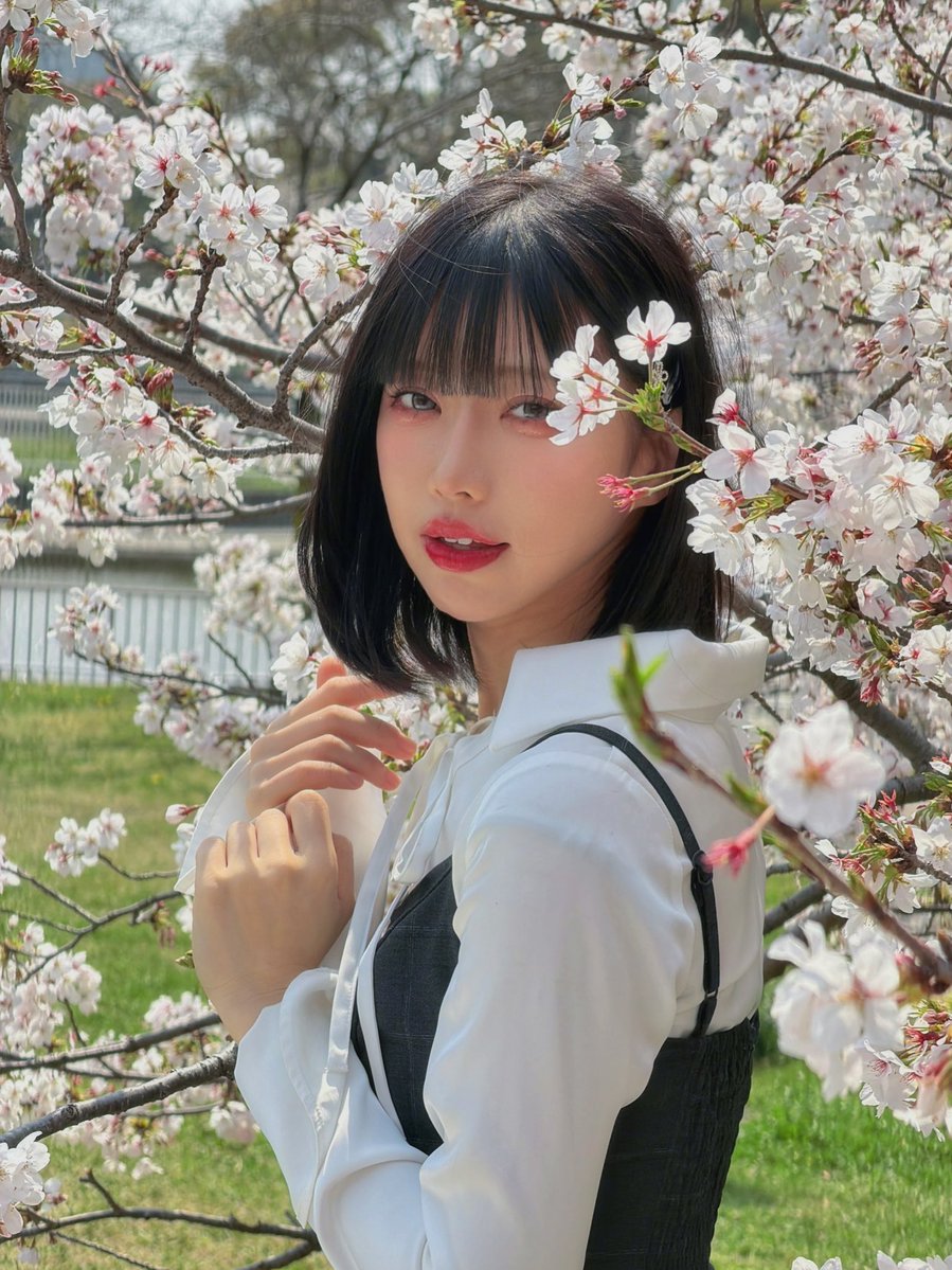 dela 今田希 tweet media