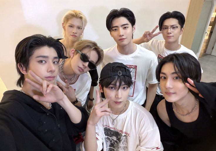 winner⁸¹ ⁴¹ ⁴³ ENHYPEN IS 7 tweet media