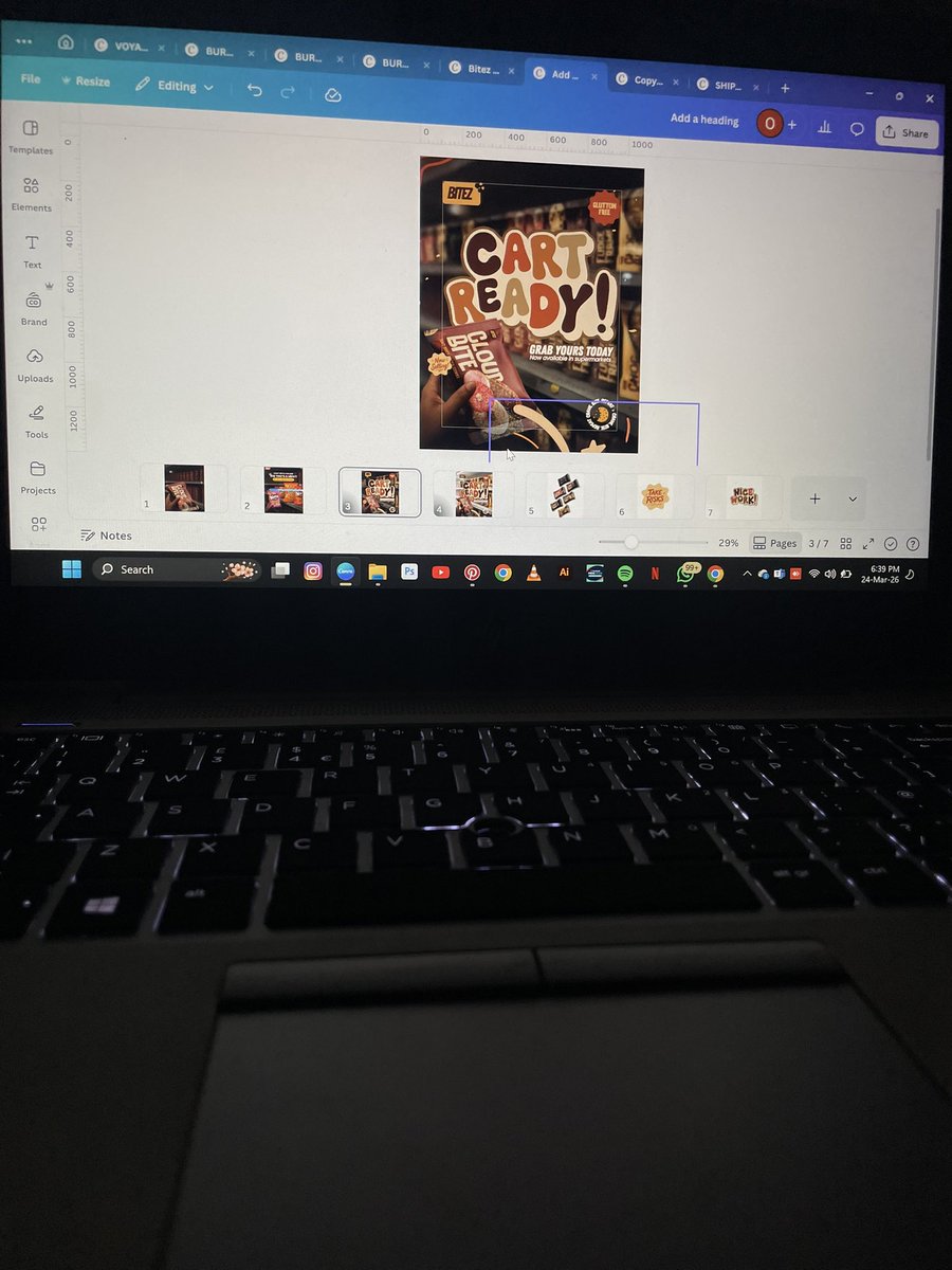 Jason65811421's tweet photo. -It’s Monday💫 

New week new Clients🙏🏾

Starting off the week with some designs I worked on last week, but this time it’s my laptop screen🌝

Day10/50 https://t.co/iiICnfgoC7