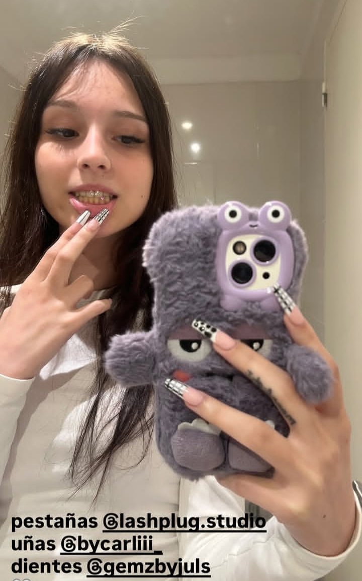 𝗯𝗶𝗰 𝗮𝗿𝗰𝗵𝗶𝘃𝗲𝘀 tweet media