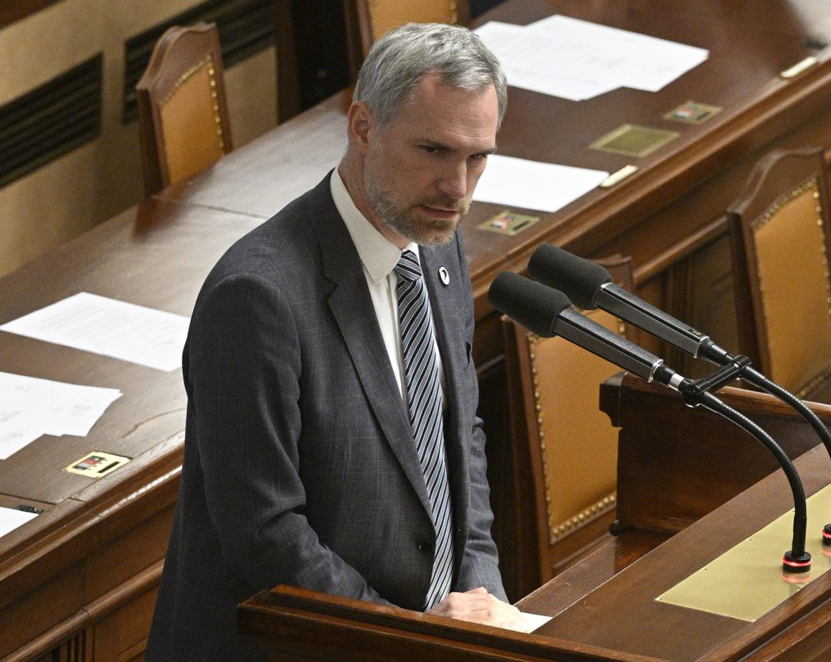 Pan úředník tweet media