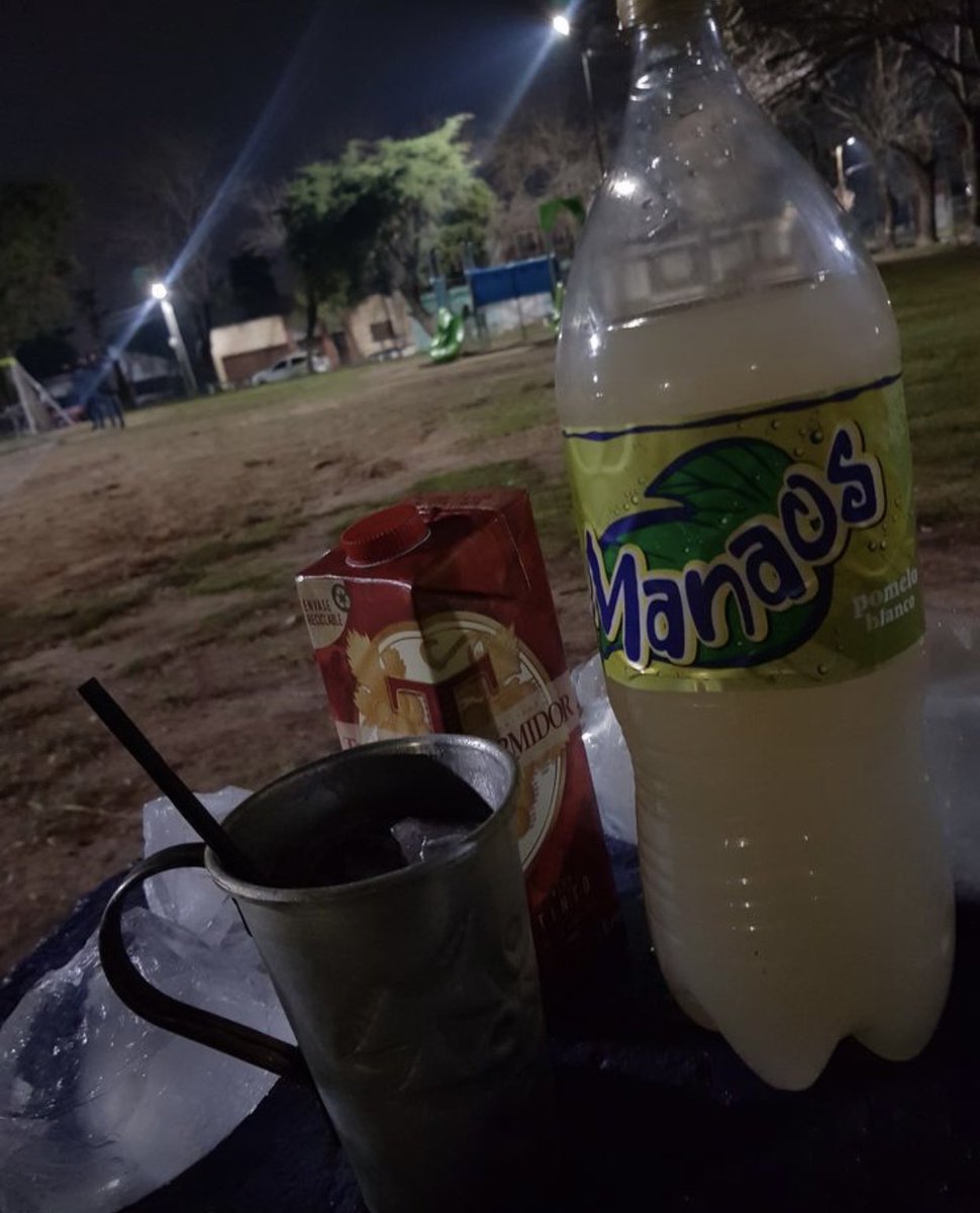 LOS PALMERAS COMO TELONEROS DE BTS tweet media