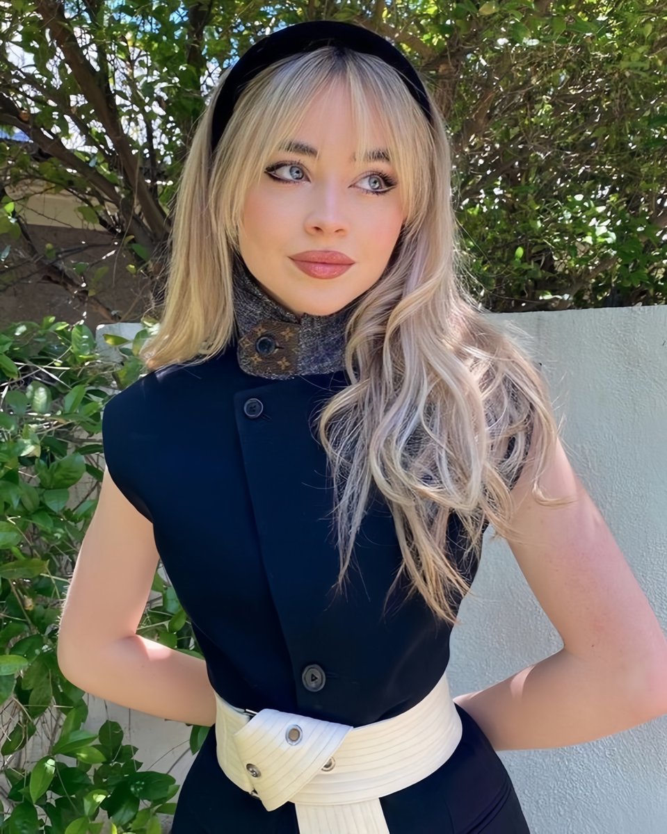 sabrina craves tweet media