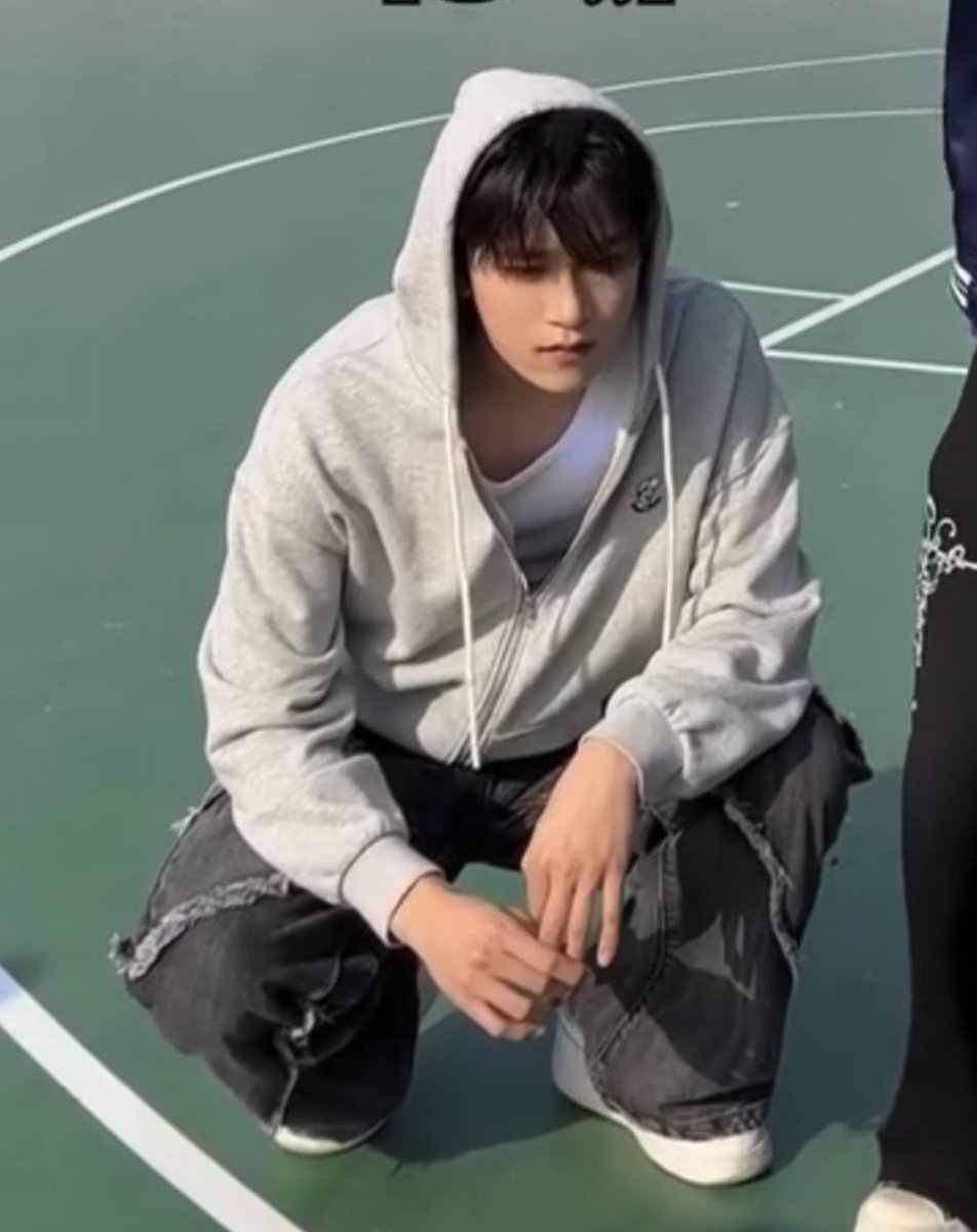 준이🍀💞 tweet media