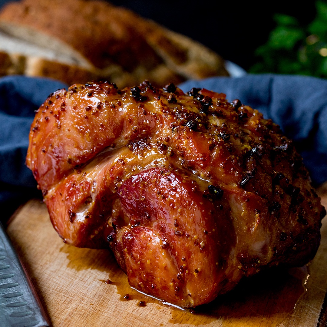 KitchenSanc2ary's tweet image. Minimal effort is required for my easy Baked Ham with brown sugar and mustard glaze!
#Easter #Foodie #recipe
kitchensanctuary.com/baked-ham-with…
