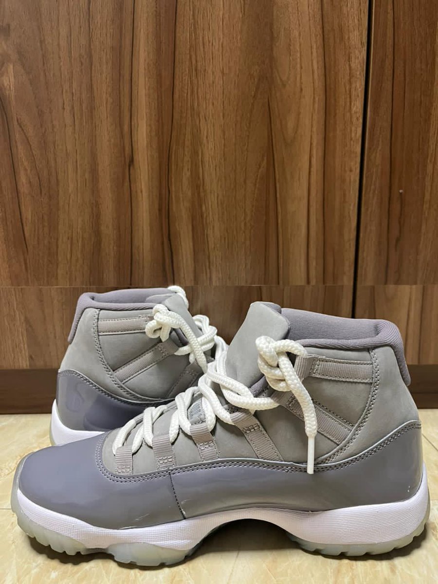 drevinox's tweet photo. Want To Sell!

✨️Preloved✨️
Air jordan 11 retro “cool grey” sz 41
Air jordan barcelona sz 41
Air jordan 1 mid SE french blue/gym red sz 36

Bisa banget untuk cod di wilayah cimahi atau bandung🌻

#zonauangㅤ #zonajajan #preloved https://t.co/B9H6HRApPE