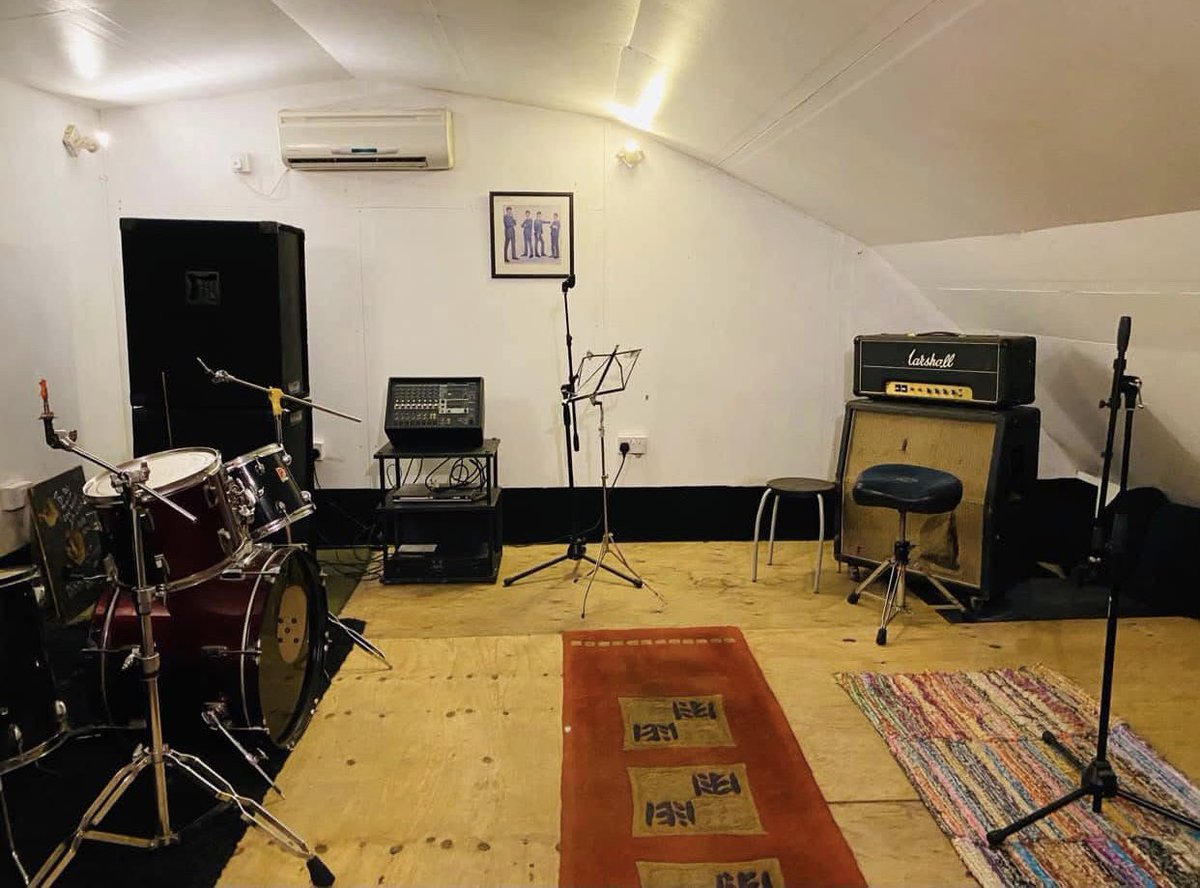 PopStarParty London tweet media