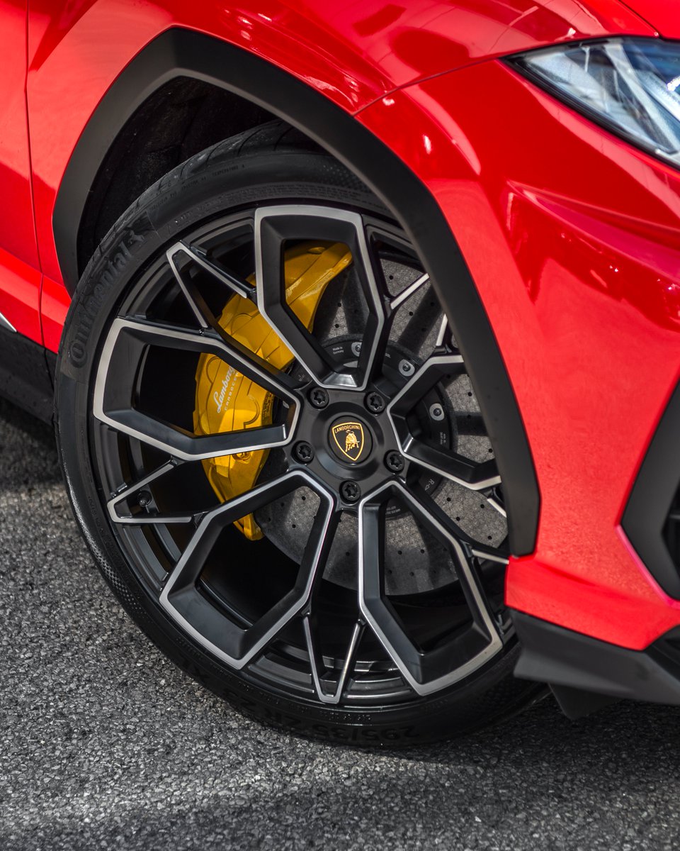 Kahn Design tweet media