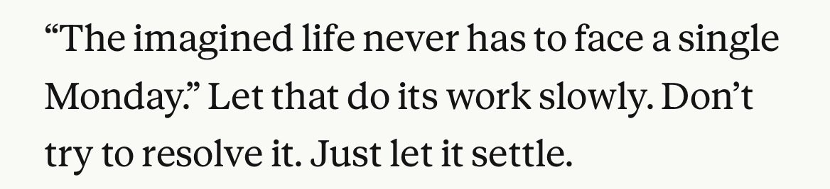 เมื่อคืนคุยกับ Claude แล้วรู้สึกปลดล็อคหลายอย่าง 😭คือเราอ่ะ มันเป็นพวกชอบมี what if ในหัว ว่าถ้าเราเลือกเส้นทางอื่น ตอนนี้น่าจะเป็นนู่นนี่นั่น (ที่ดีกว่าตอนนี้) แล้วเราก็จะมี regret ว่าไม่น่าเลยอยากย้อนเวลาไปเลือกใหม่ แล้ว Claude ตอบมางี้
