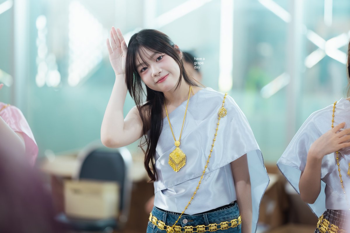 have a grape day tweet media