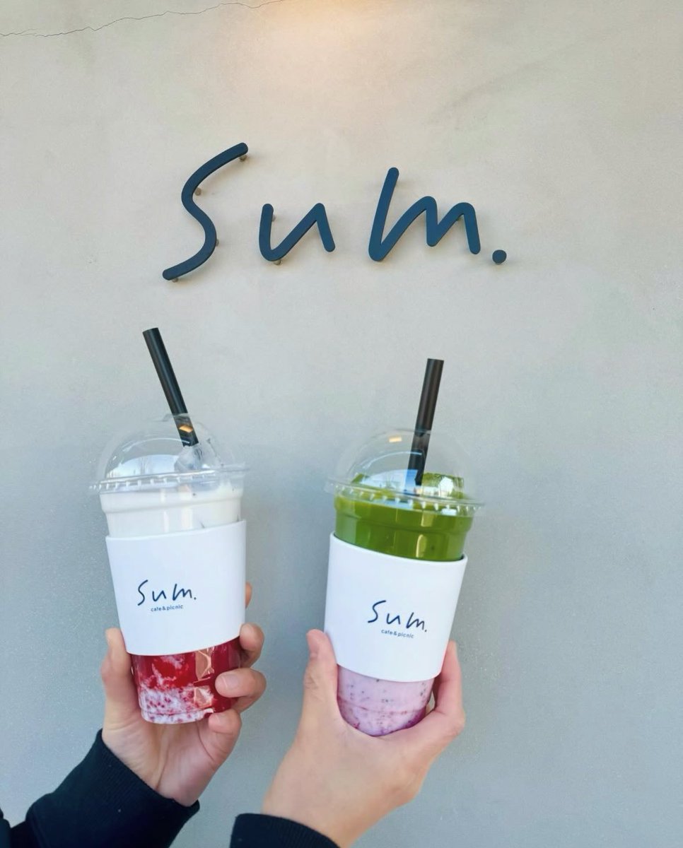 cafe_sum's tweet photo. 🍓
4月限定ドリンク

『いちごミルク（税込730円）』
『抹茶いちごミルク（税込780円）』

たっぷりのいちごソースとミルクの優しい甘さの『いちごミルク』と、
そこに練乳と抹茶を追加した『抹茶いちごミルク』の
2種類をご用意いたしました🩷🤍💚

4月も皆様のご来店をお待ちしております！ https://t.co/FEPkYkFEda