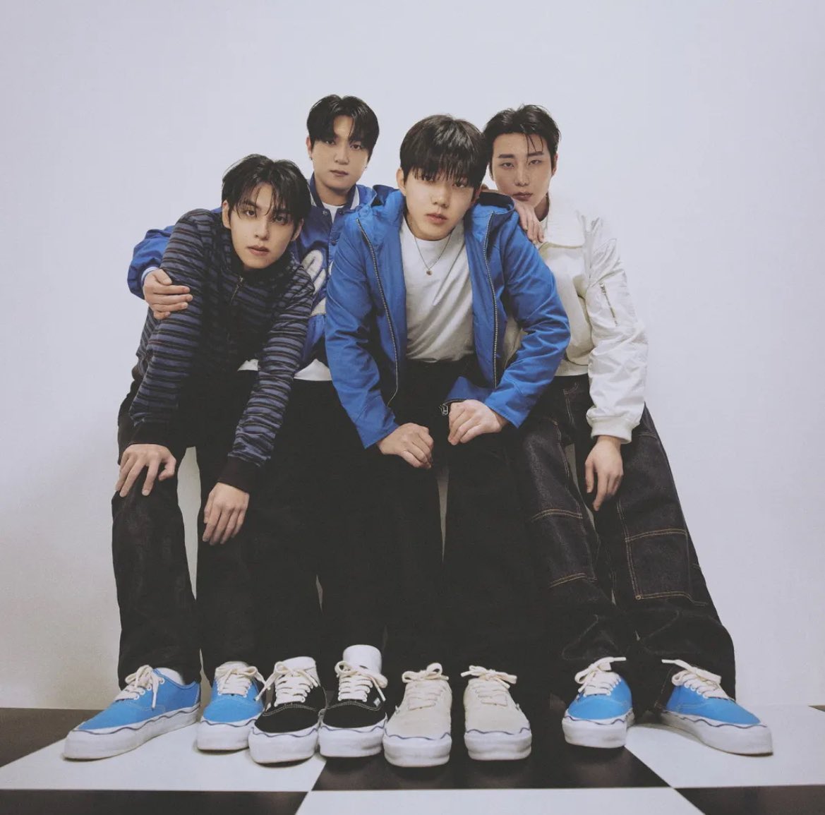 이야 윤도운 얼굴봐라