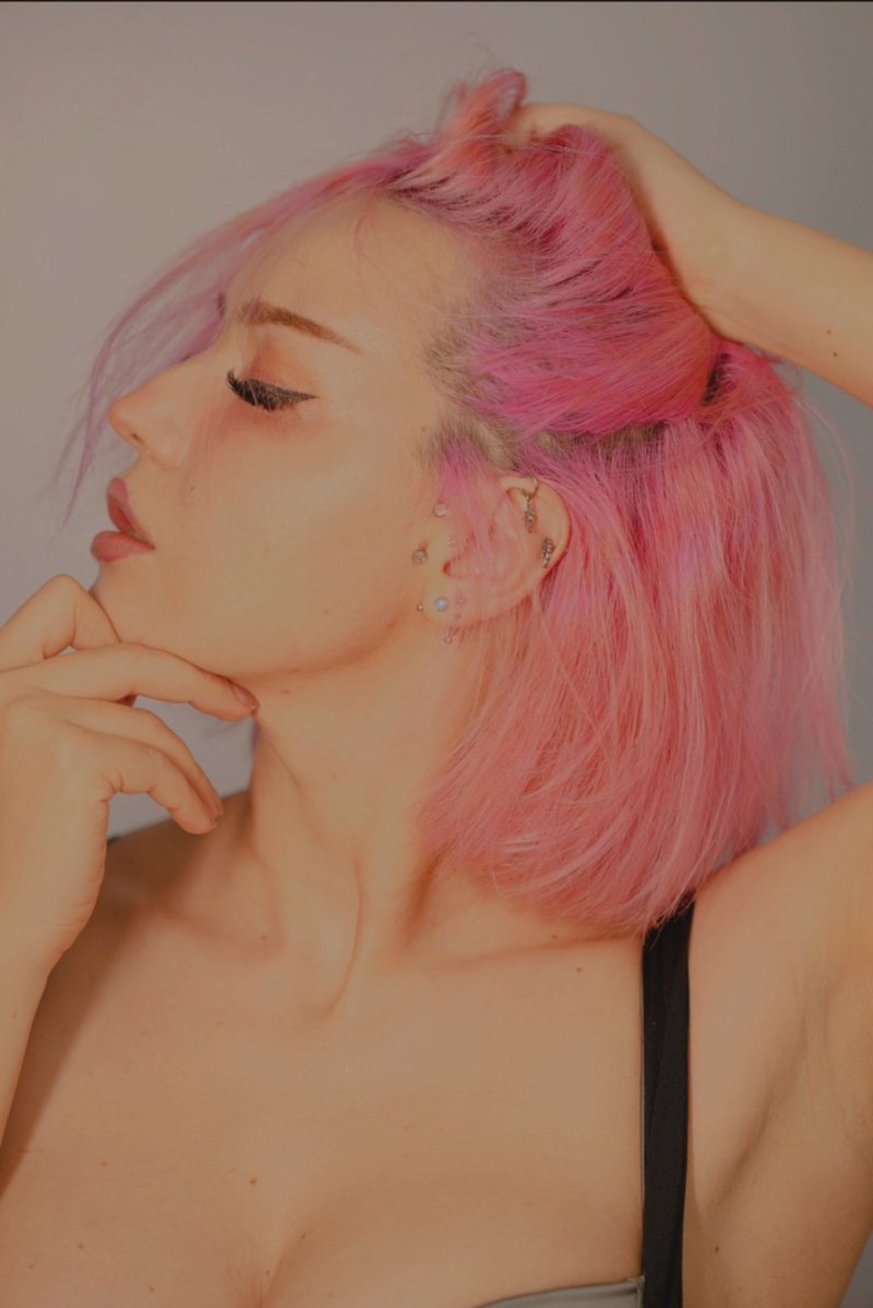 Olly Esse tweet media