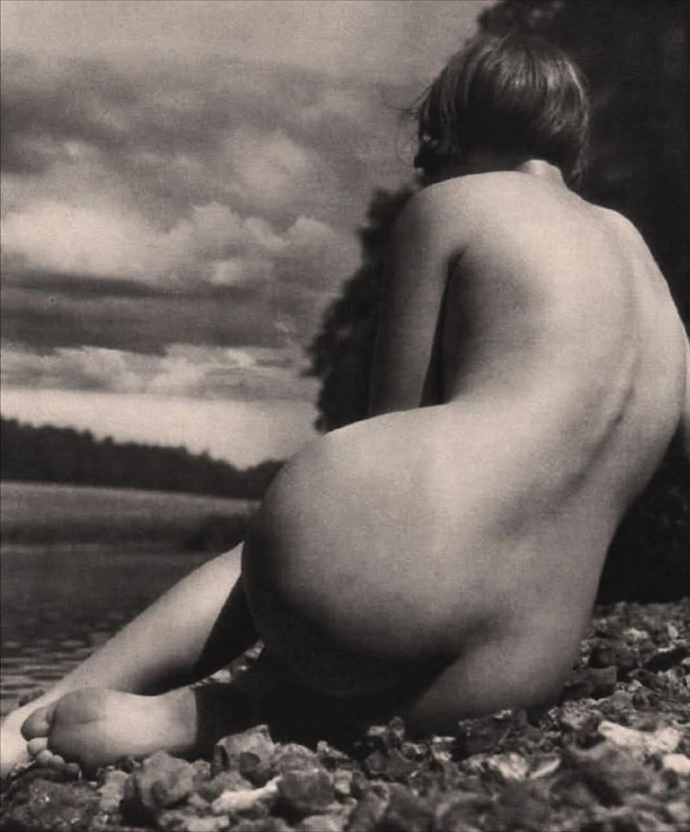 © Ergy Landau (1930)