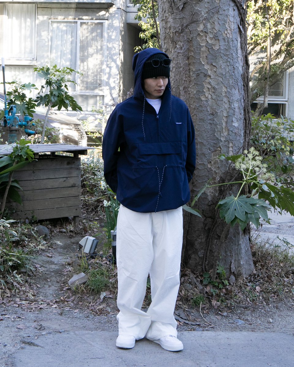APPLEBUM_STORE's tweet photo. 【Styling Sample】

Stretch Waterproof Anorak
[Dark Navy]
¥29,700(tax in)
着用サイズ：XL

https://t.co/0yFCCg4K35

Model :@rao_ogitsu
Model height : 172cm

#applebum
#applebum_tokyo https://t.co/X2ATLtjrlL