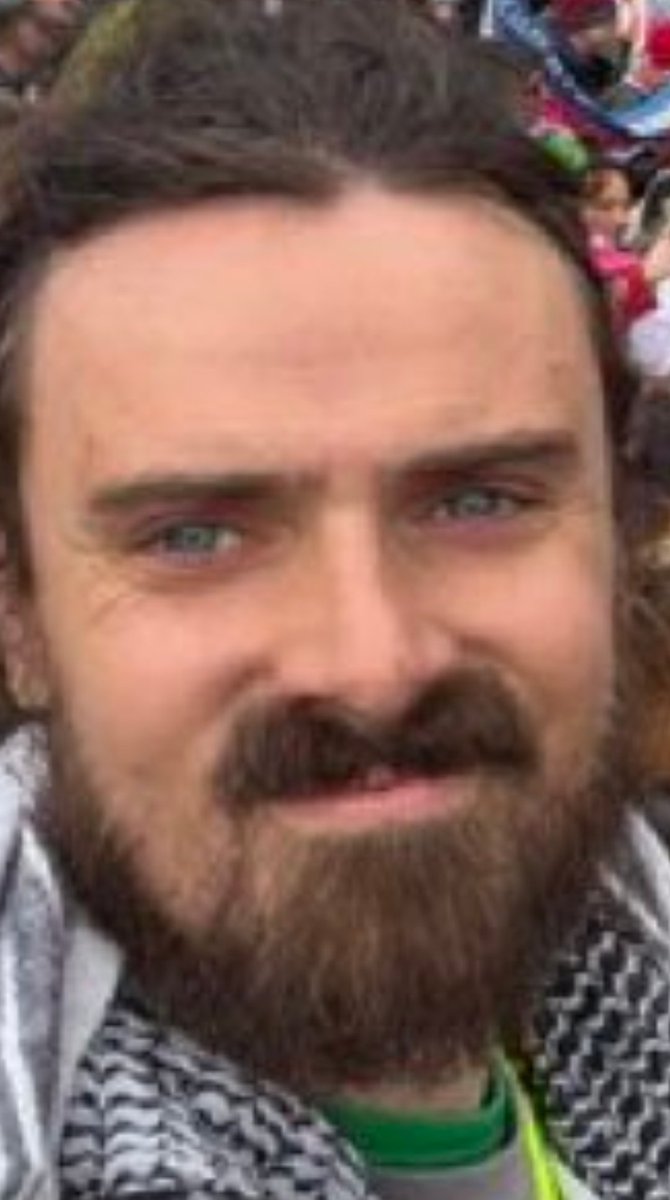 Charlie Veitch tweet media