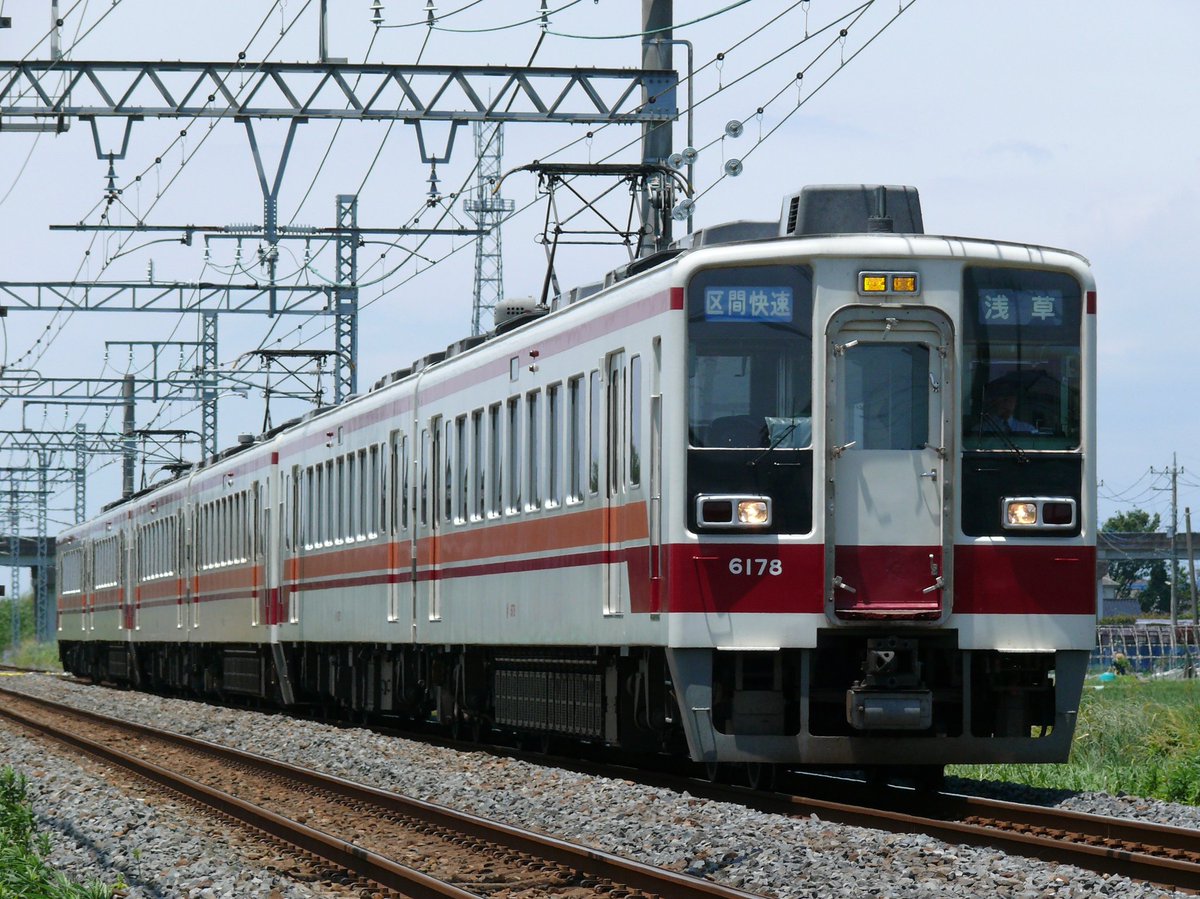PonChape's tweet photo. スカイツリートレイン634型に改造され他の6050系より長生きすることになった6177F、6178F。 https://t.co/GCC4QjRpBg